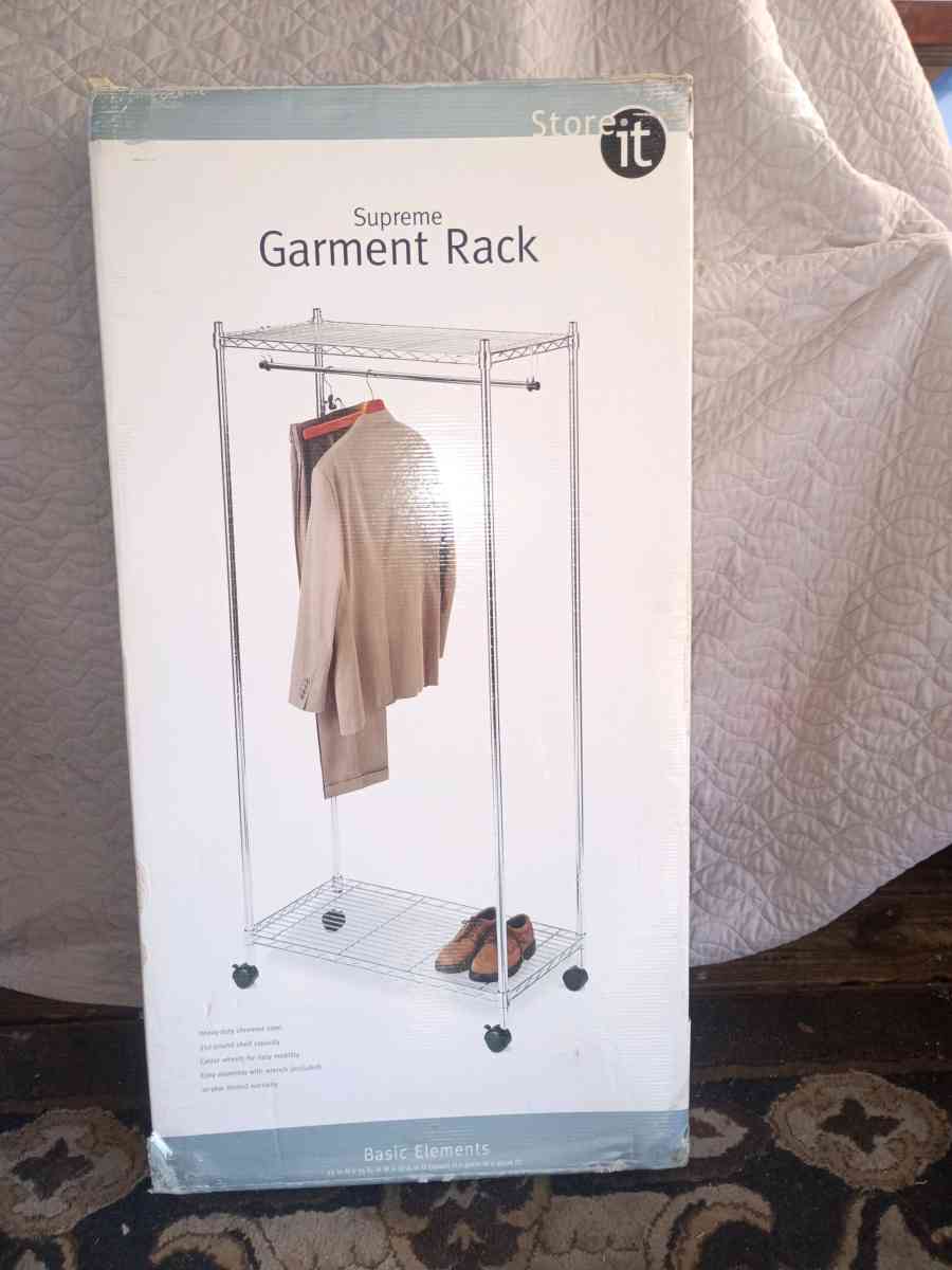 supreme garment rack