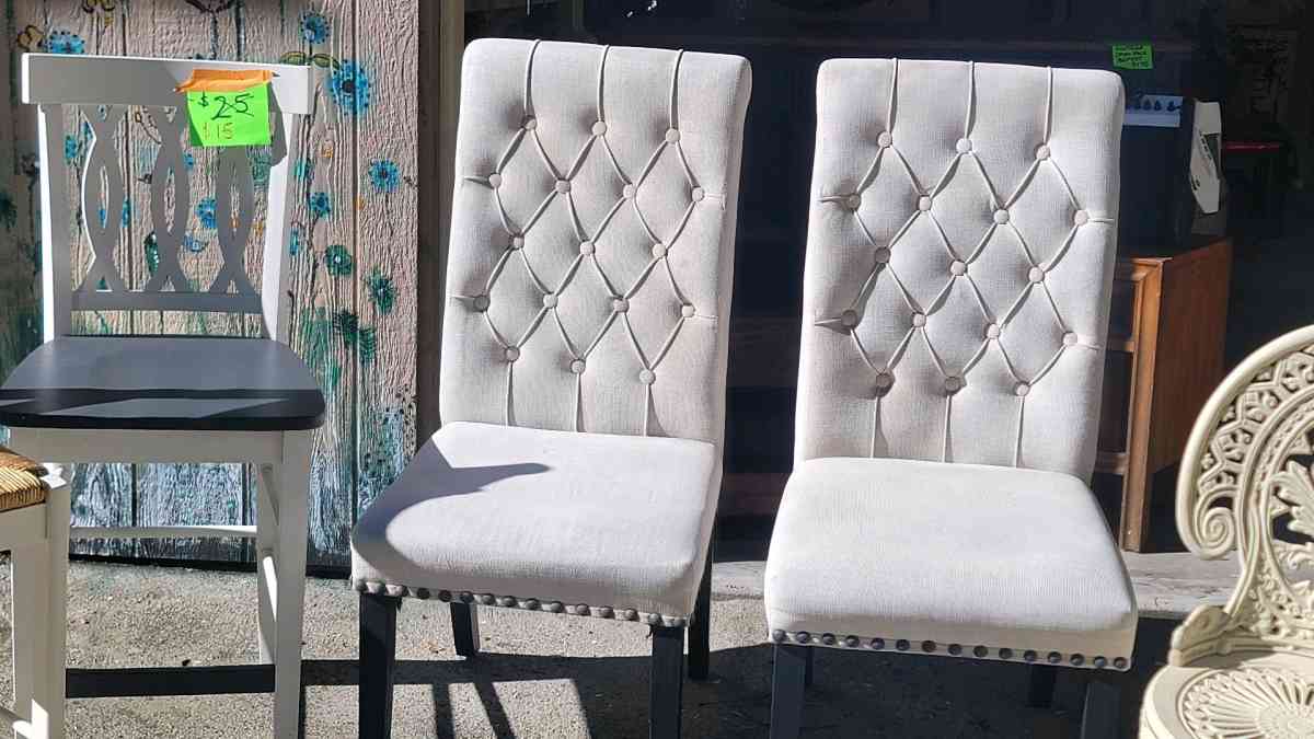Pair of cloth chairs