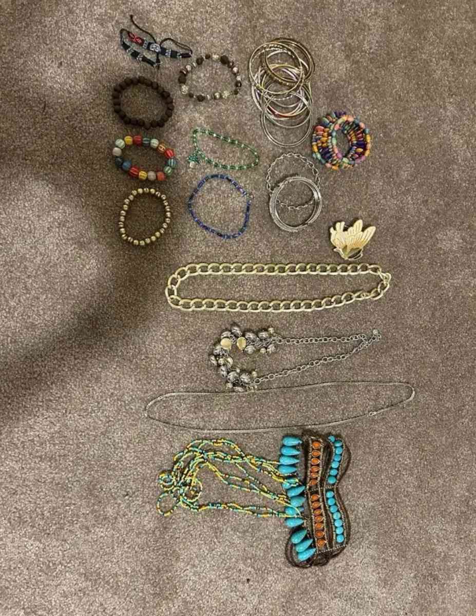 Earrings Necklaces Bracelets