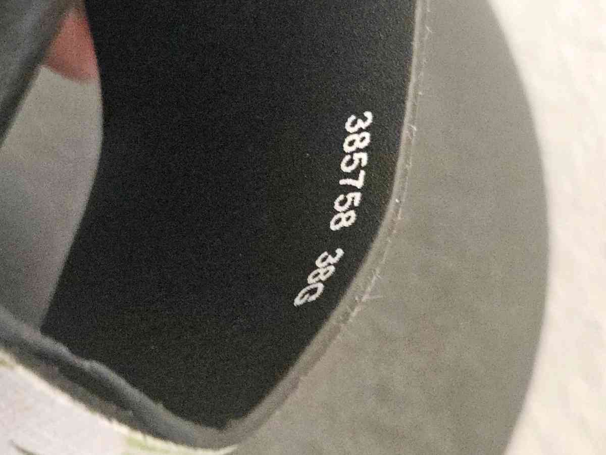 Amputee Super Rare Gucci Slide