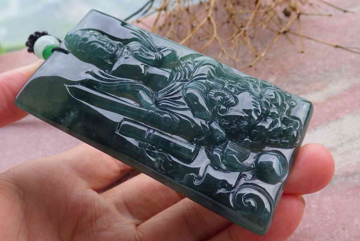 Certificate Jadeite jade  Burmese  Guanyin Kai Lun pendant