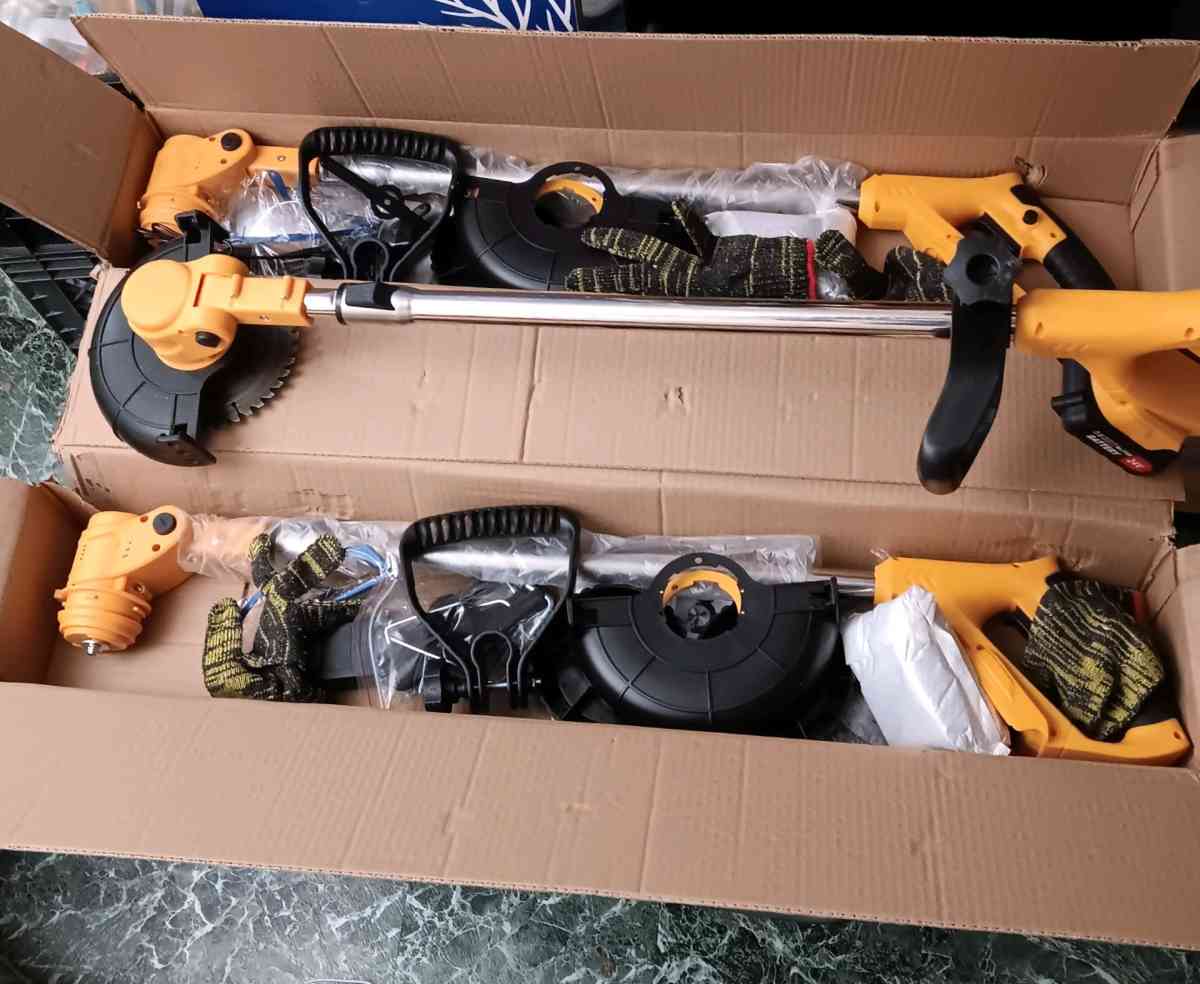 ELECTRIC STYLE LAWN MOWERS