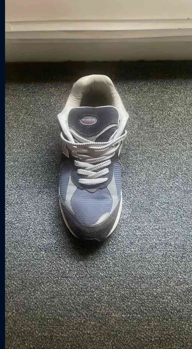new balance 2002r size 95