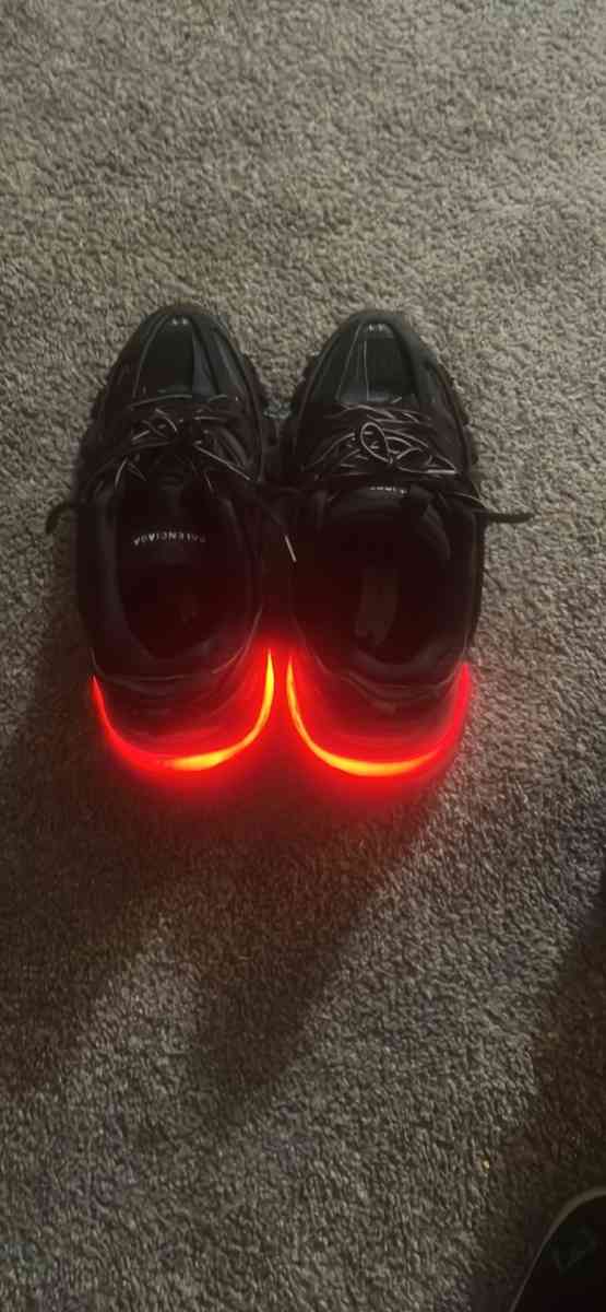 Led Balenciaga
