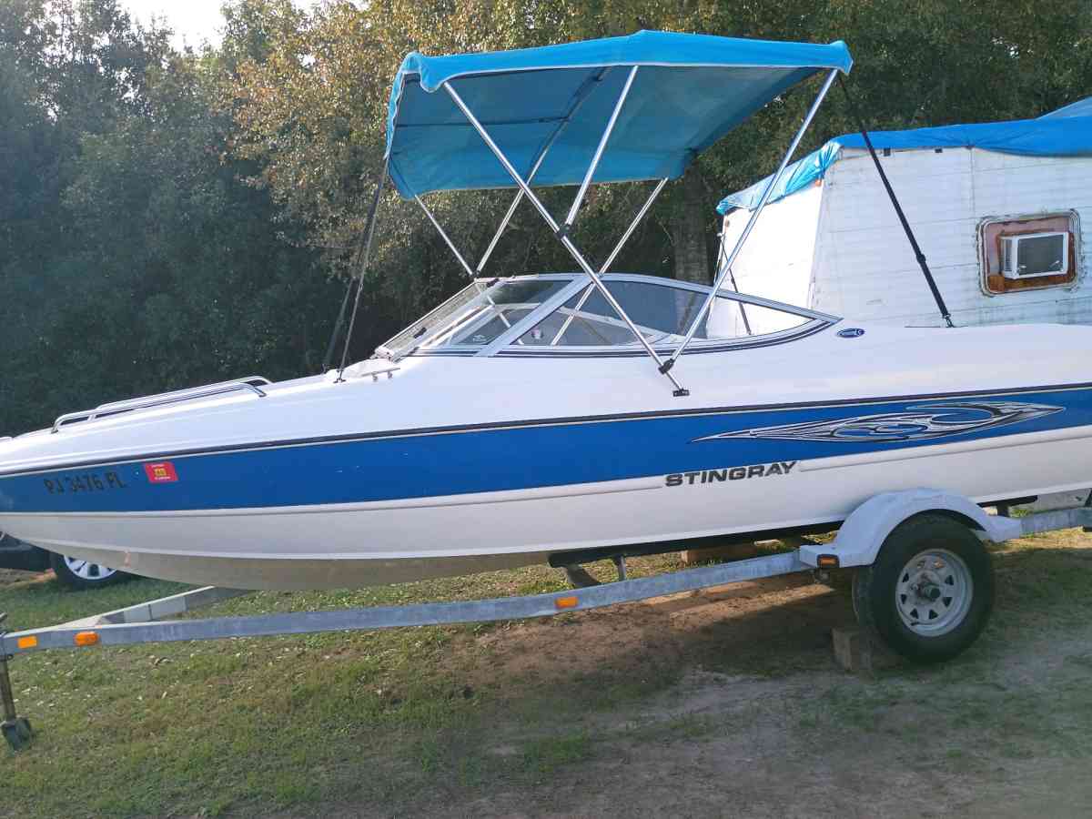 stingray boat