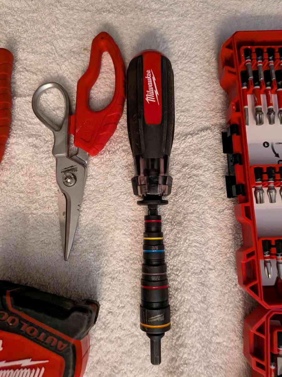 Milwaukee tools