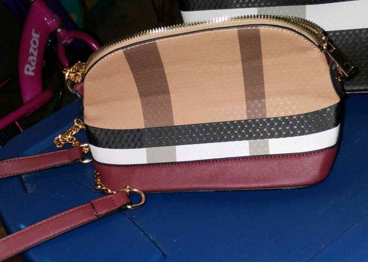 New York Atlantis purse an wallet