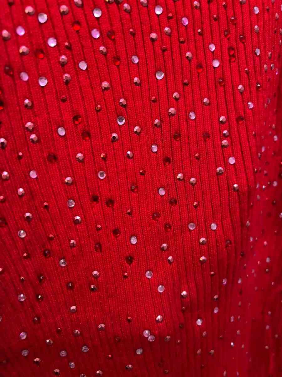 Elegant Red Ribbed Knit Turtleneck with Sparkly Crystals