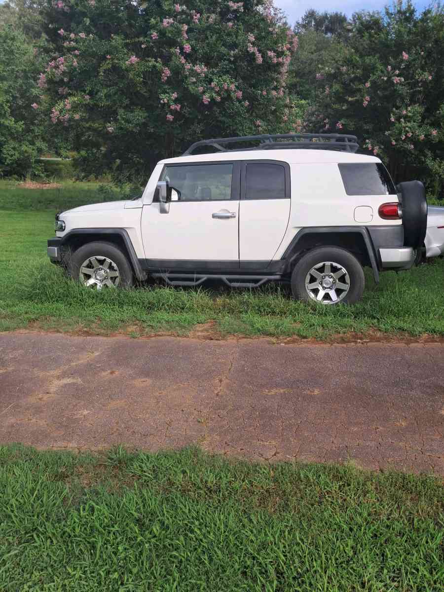 Toyota  FJ