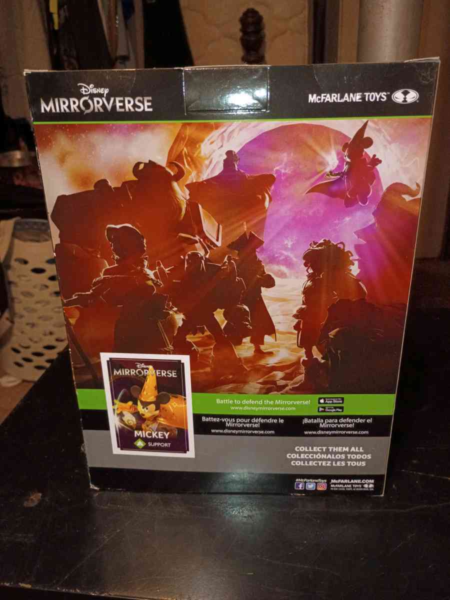 Mickey mouse mirroverse