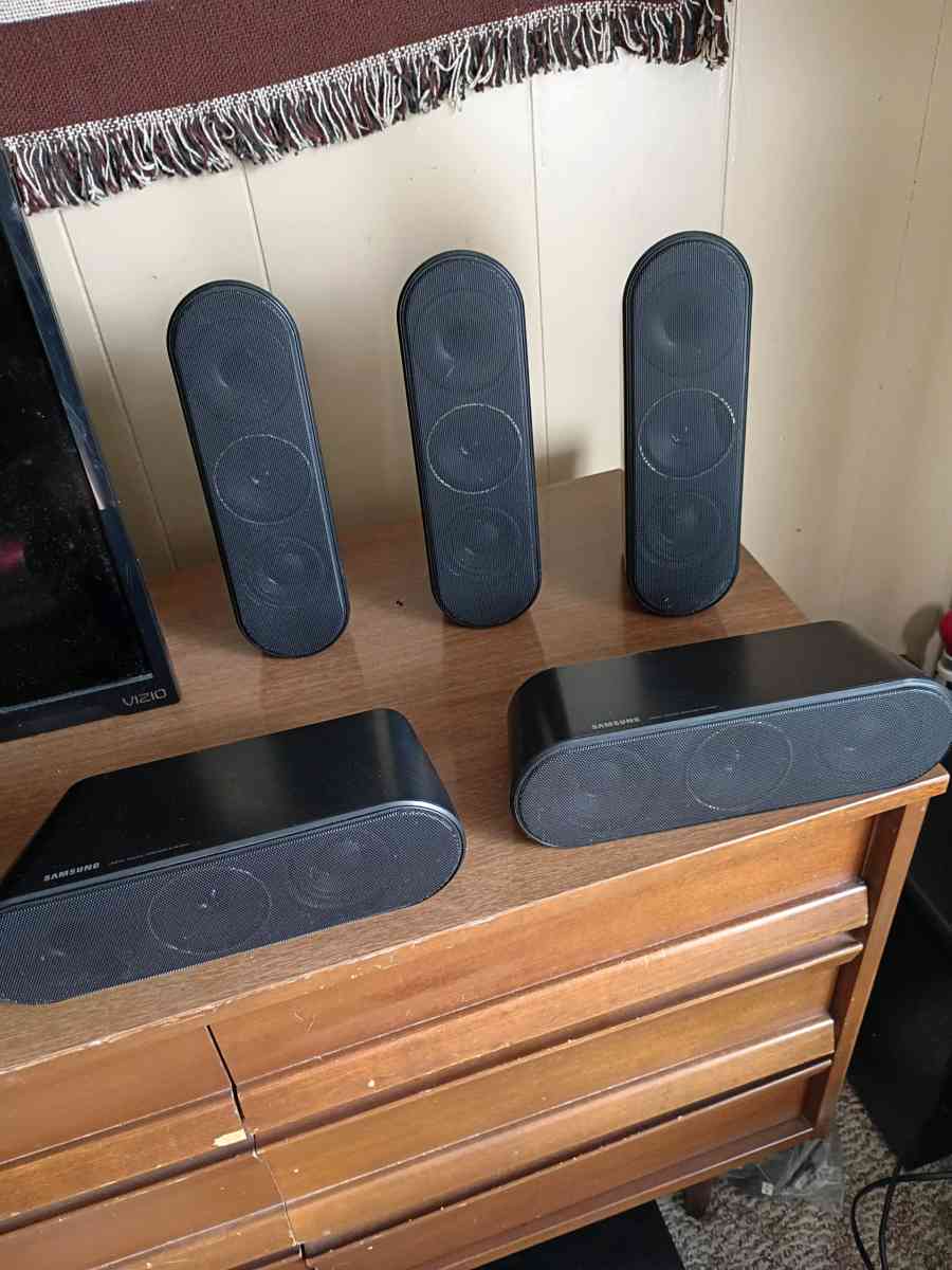 Samsung 5 speaker home surround sound system