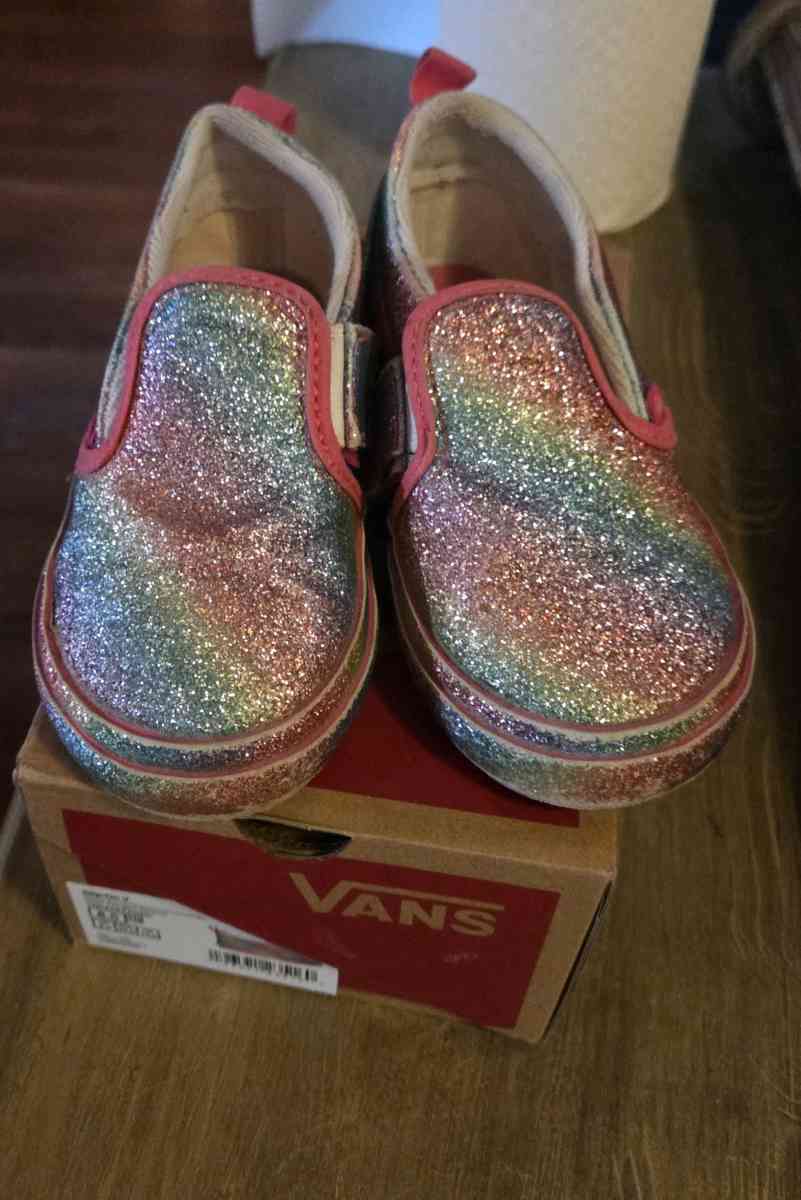 glittery toddler Vans