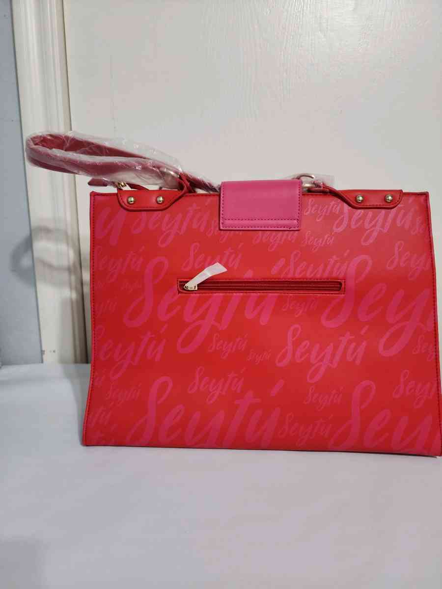 Bolso nuevo color Pink marca seytu