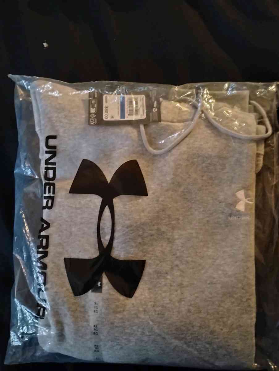 grey under armour hoodie extra large