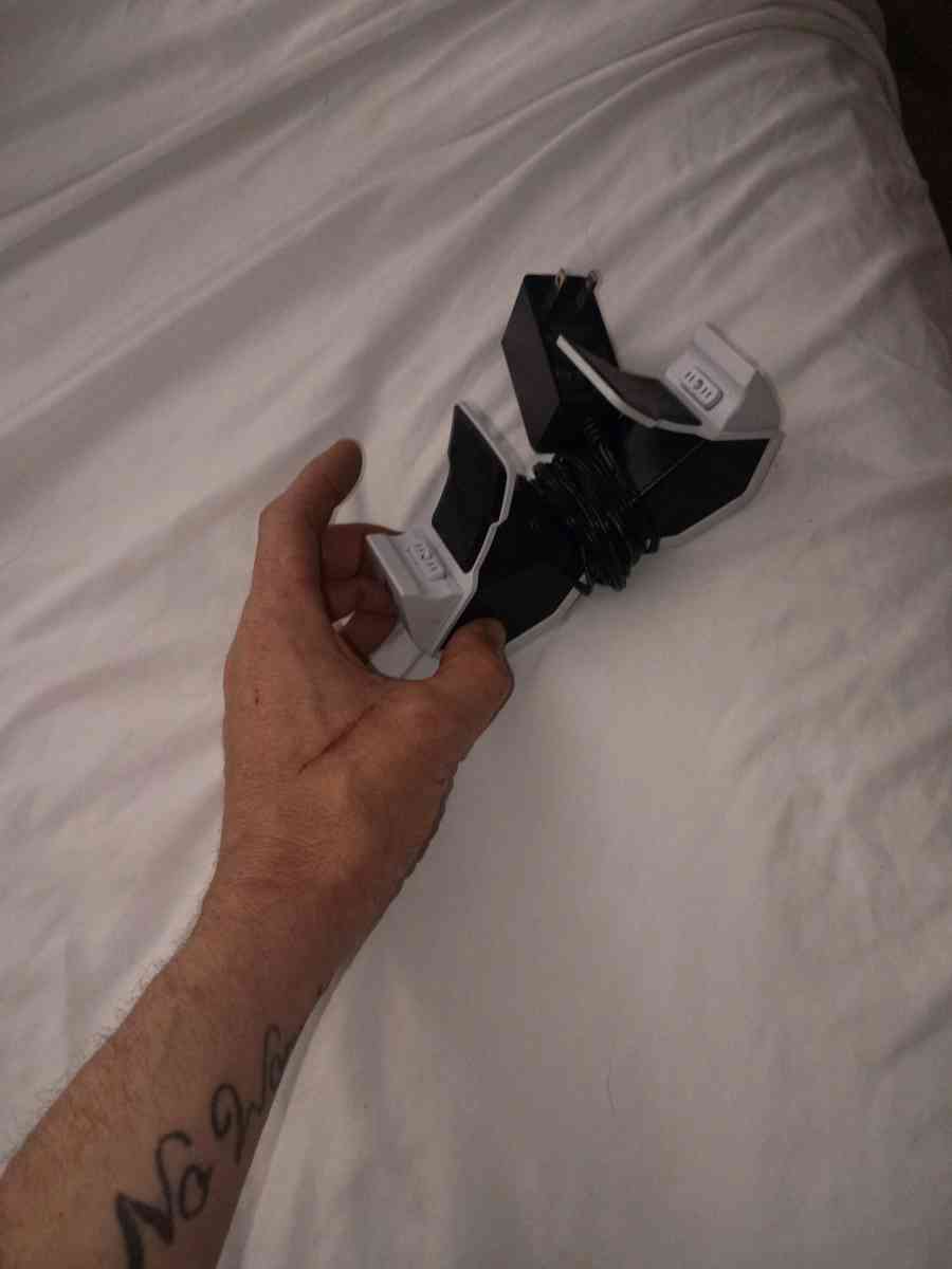 PS5 complete with accessories laptop