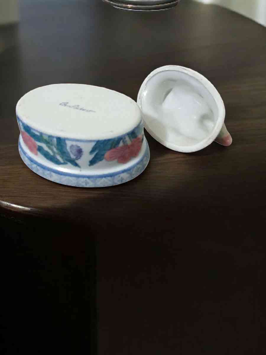 Vintage Duck Trinket BoxDish with Lid Oval Ben Rickert Ceram