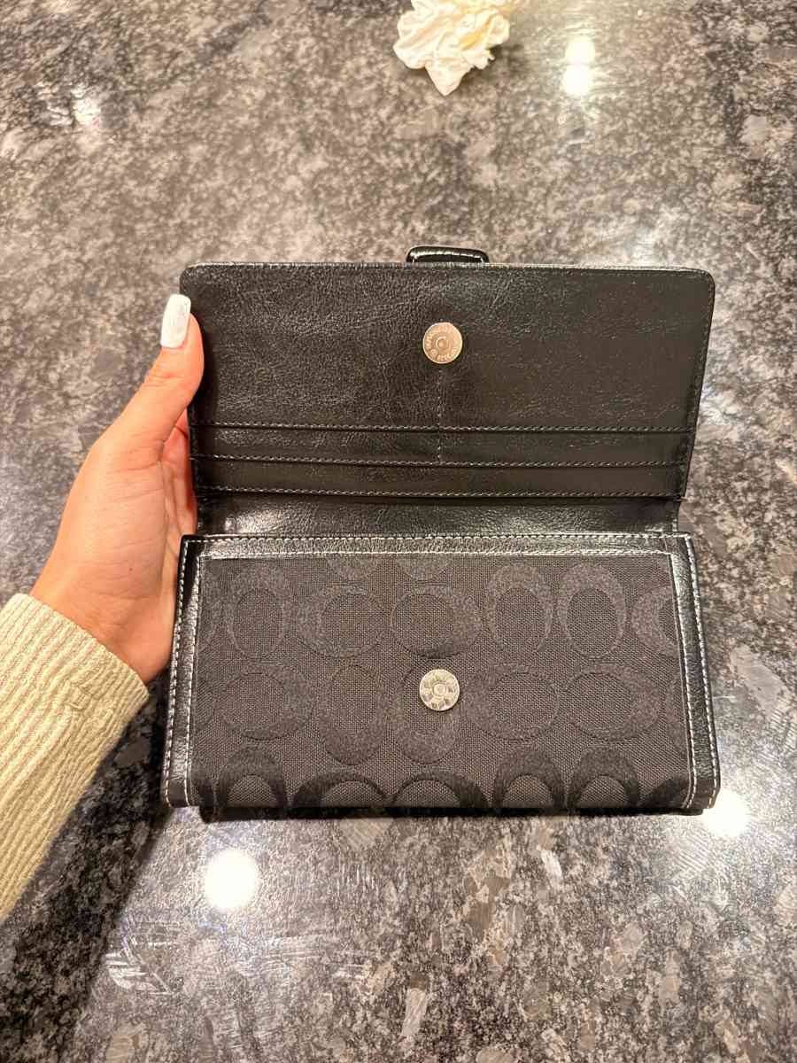 Monedero Coach