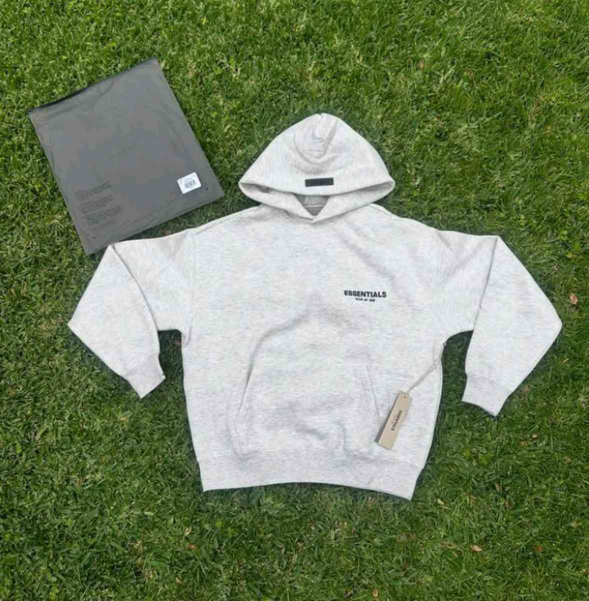 LIGHT OAK ESSENTIALS HOODIE