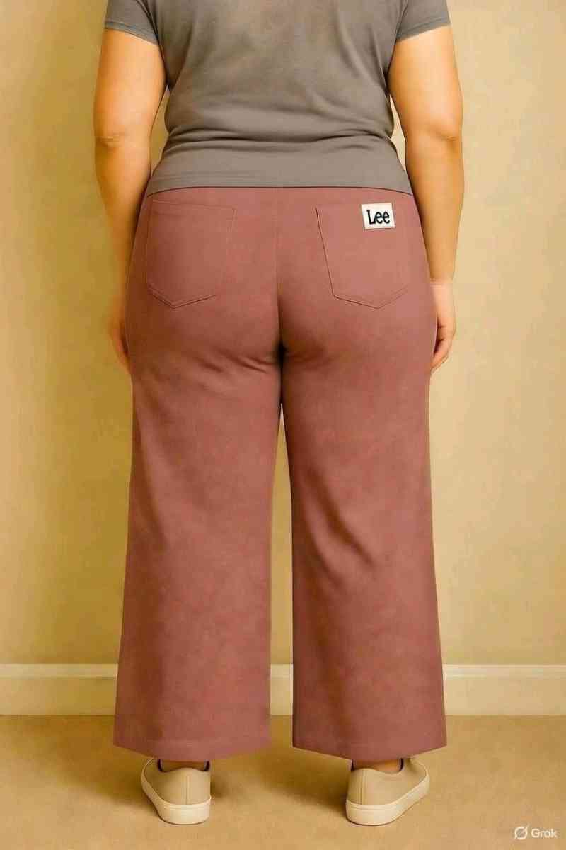 NWT Women Lee Wide Leg