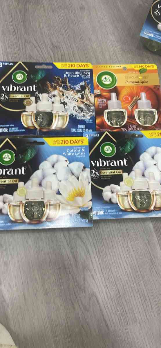 Air Wick Vibrant Scented Oils Plug In Scented Oil