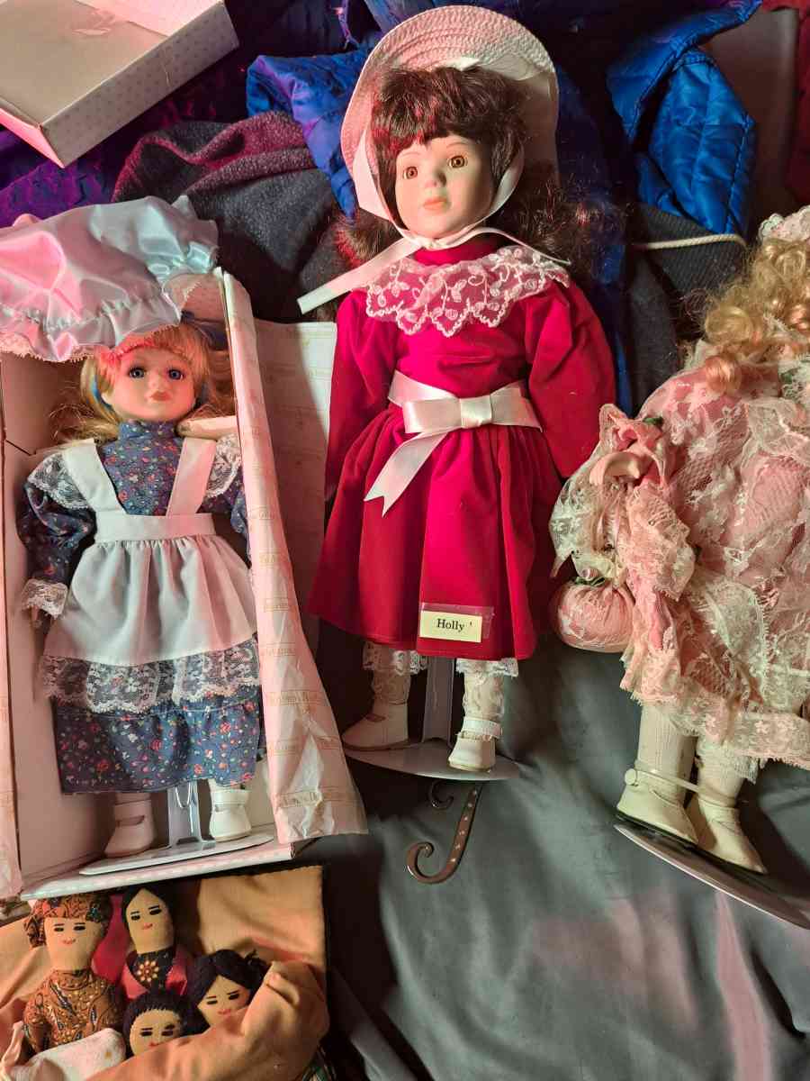 porcelain dolls that are new just some not in boxes