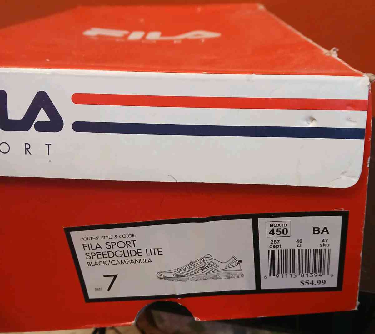 Fila black and blue tennis shoes size 7 men