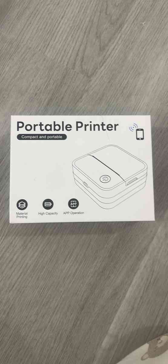 Label Maker Machine with tape