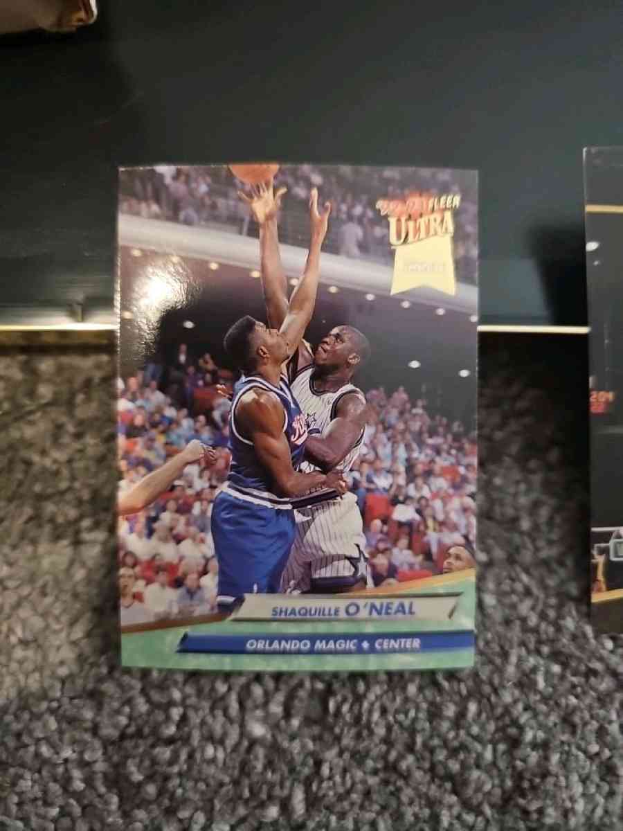 9293 Fleer Ultra Series II Basketball Set