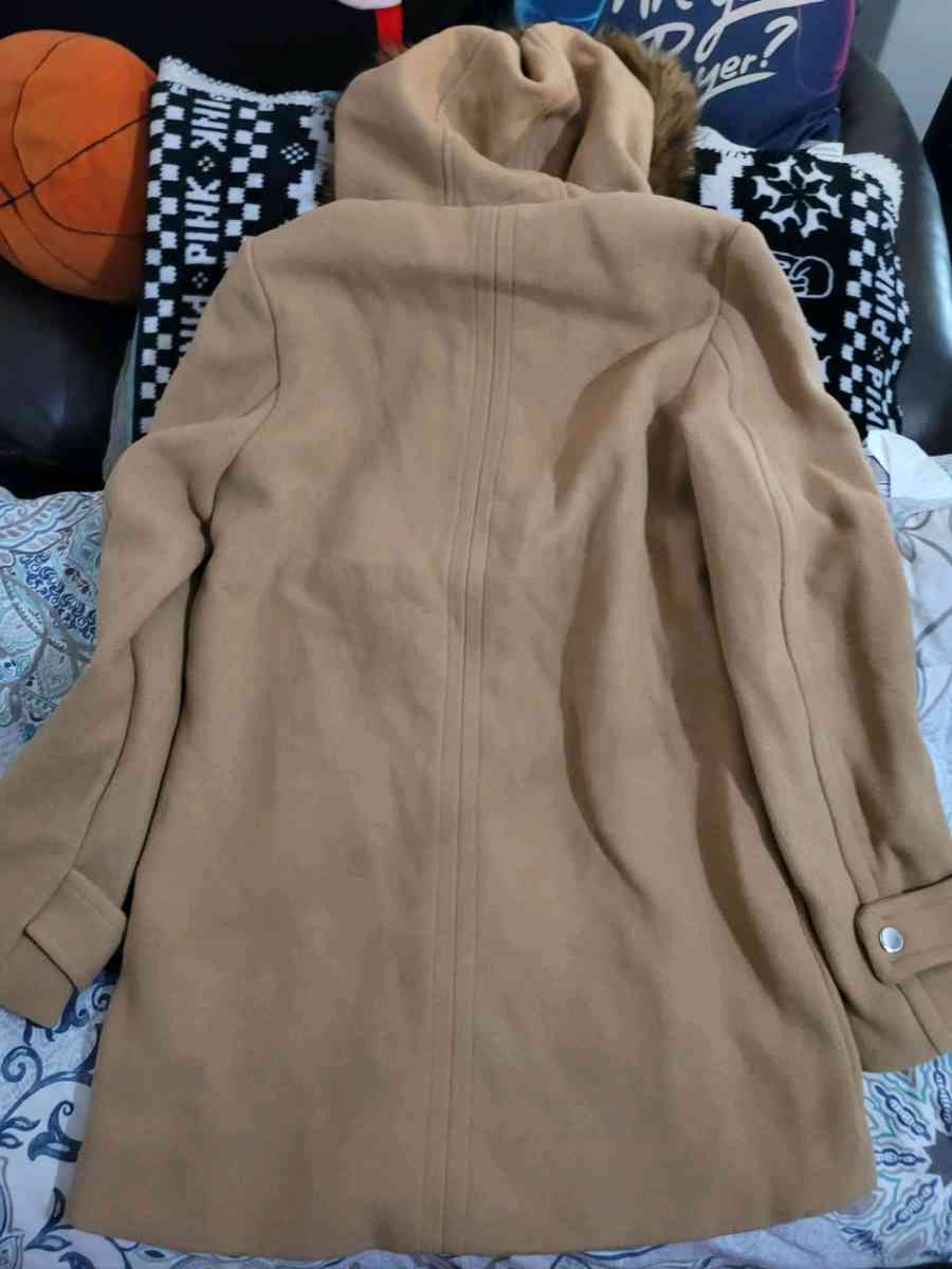 ladies wool coat with faux fur hood