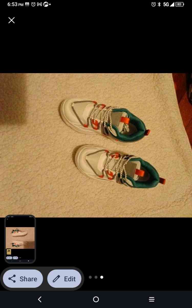 Womens Comfortable Fashion sneakers