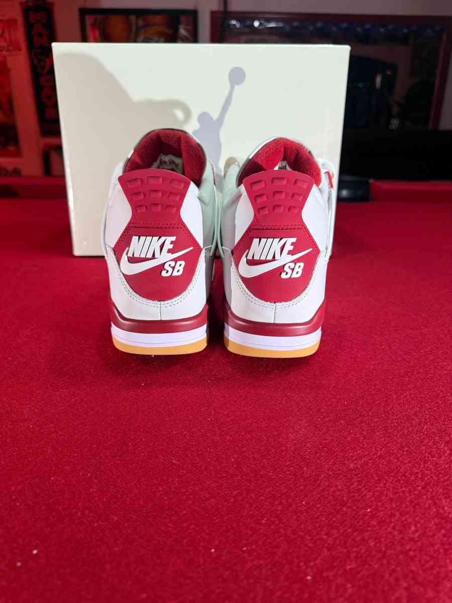 Jordan 4 Sb Red