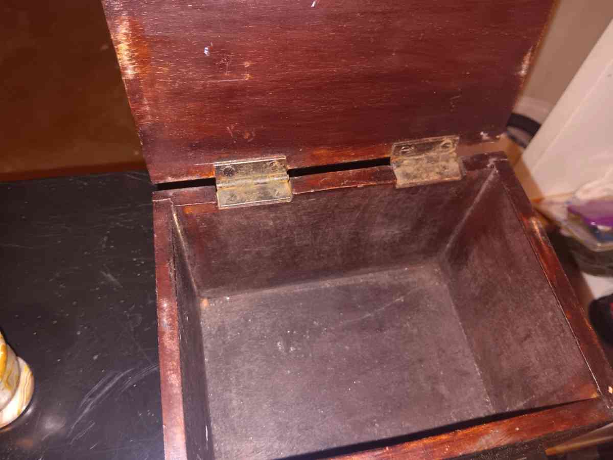 random mineral items