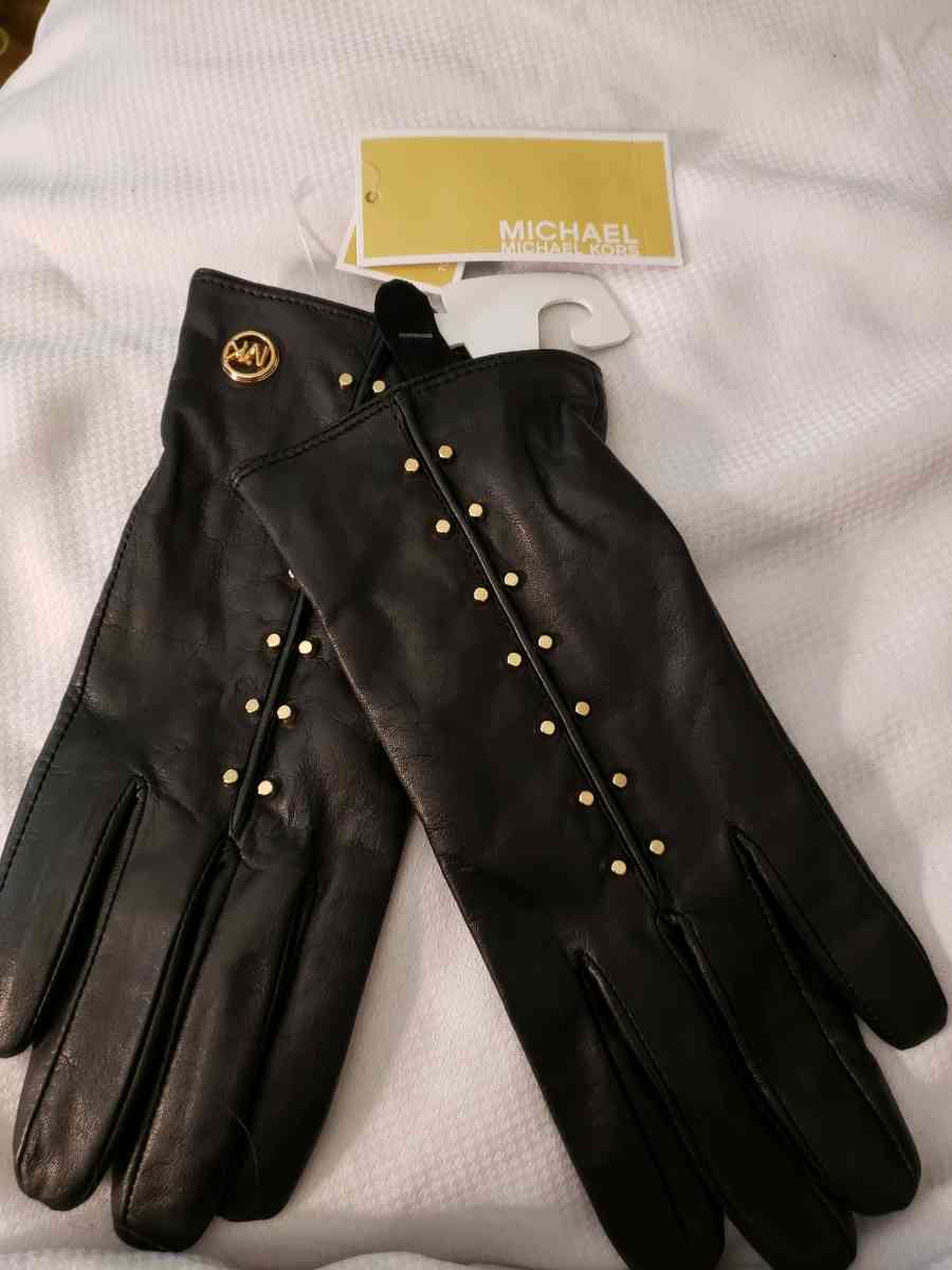 Michael Michael kors black leather gloves