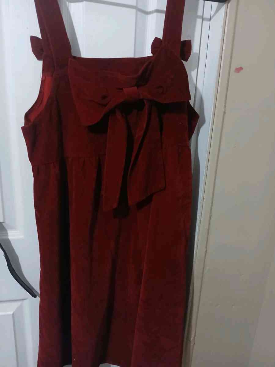 Sleeve less frock with cute bow