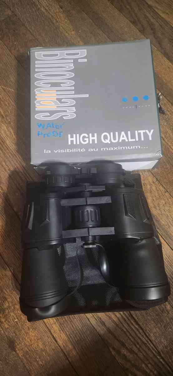 Binoculars for adults
