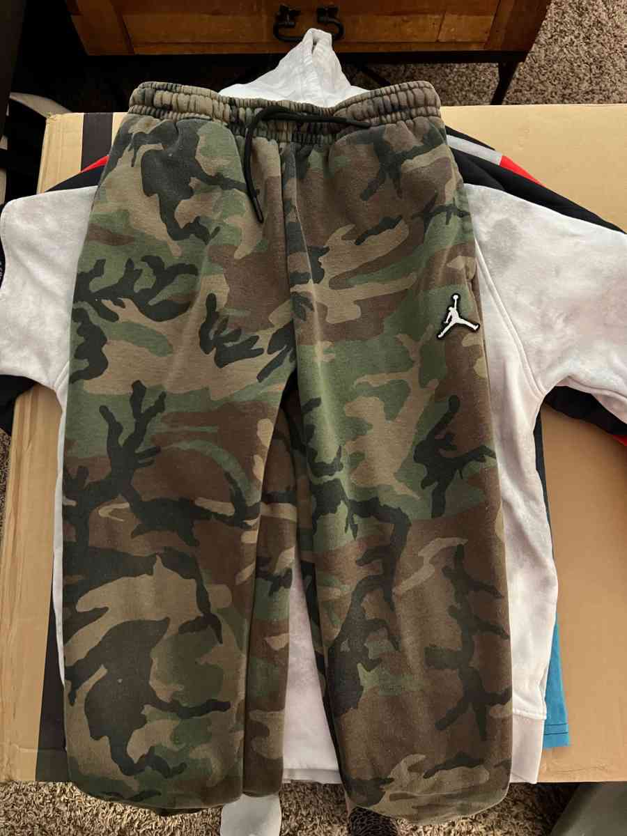 Box of Mixed Boys Clothes