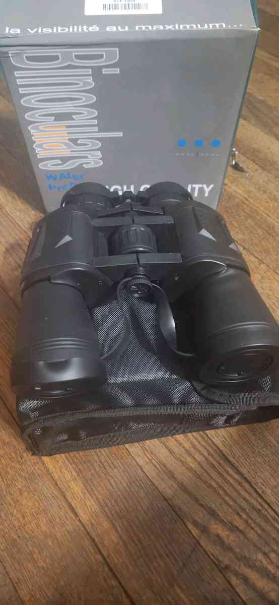 Binoculars for adults