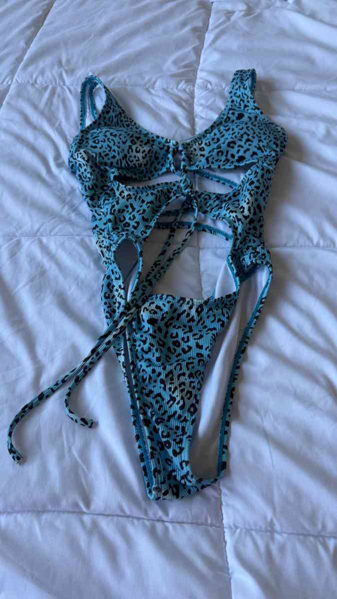 Turquoise Leopard CutOut OnePiece Swimsuit w Padded Bra  Lac