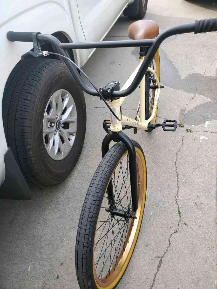 bmx elite outlaw 26 bike