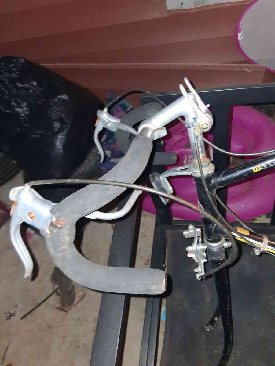 schwinn 86 world tour bycycle