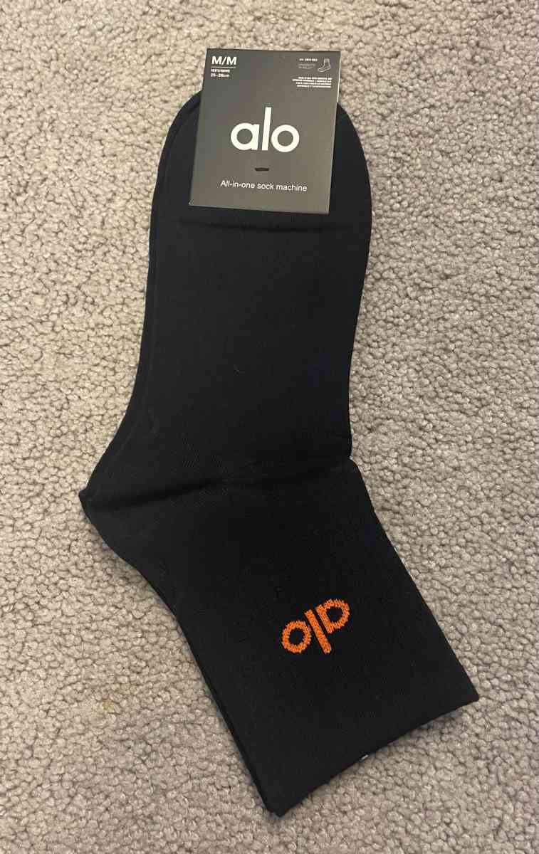ALO Yoga Half Crew Socks unisex Medium