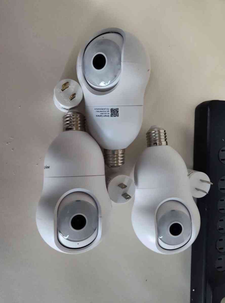 LaView 4MP Bulb Security Camera 5G 24GHz WiFi 3602K Security