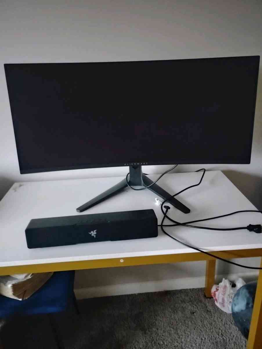 34 inch 4k Alienware curved monotor