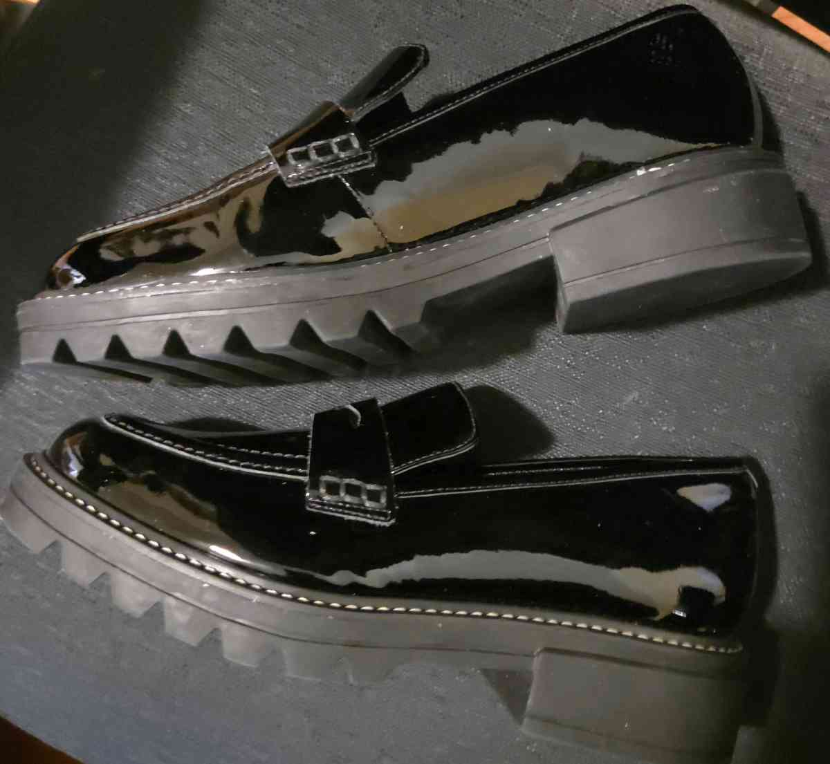 Bernardo Chandler Loafers New