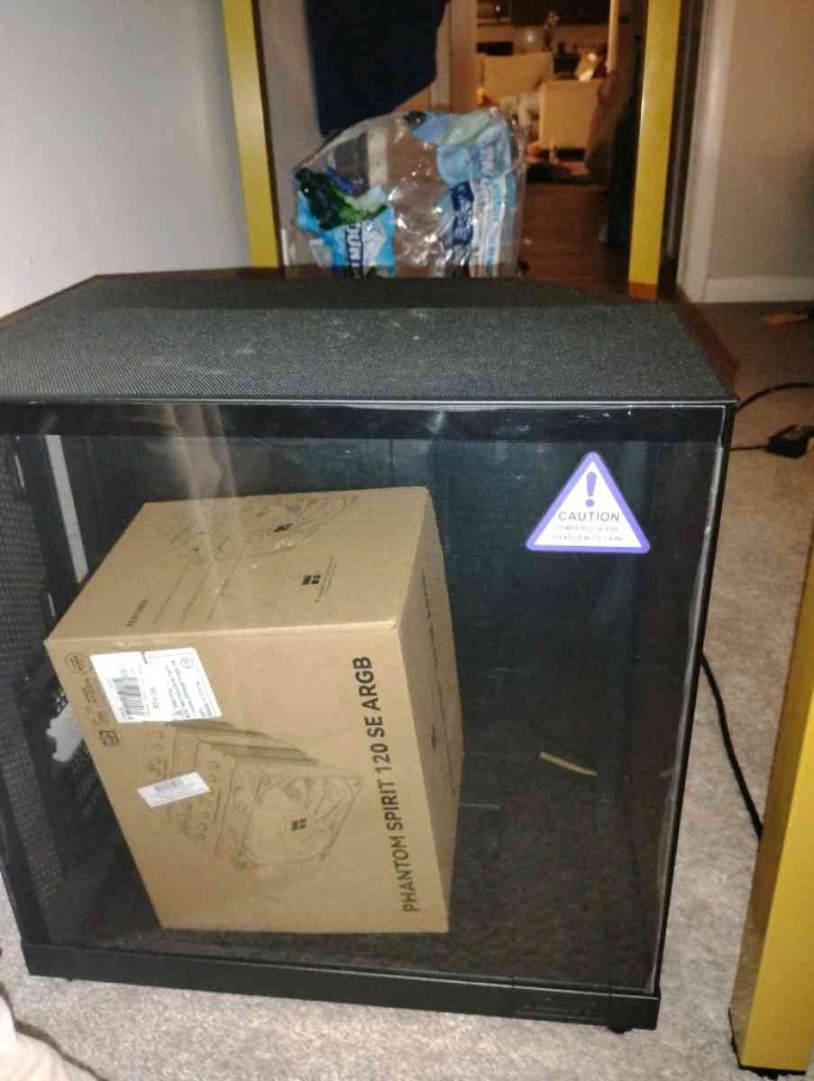 34 inch 4k Alienware curved monotor