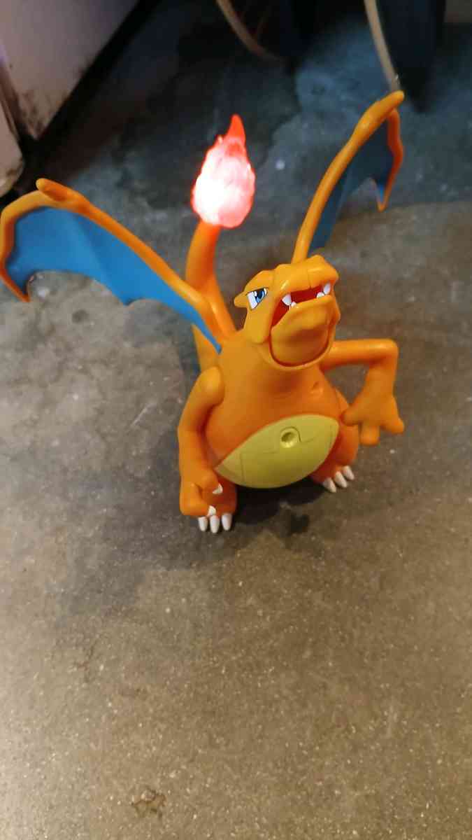 animated pokemon charizard